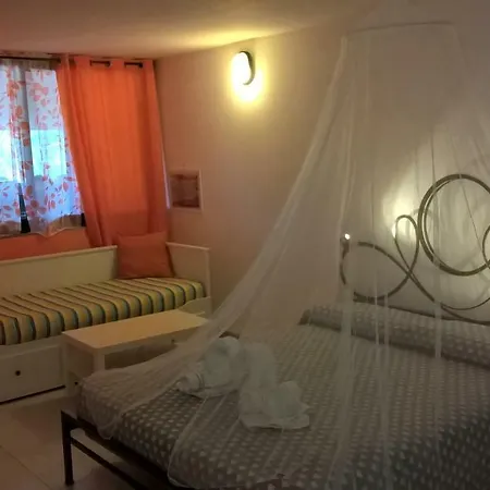 Casetta Delle Fate , Sport E Natura Holiday home Noli