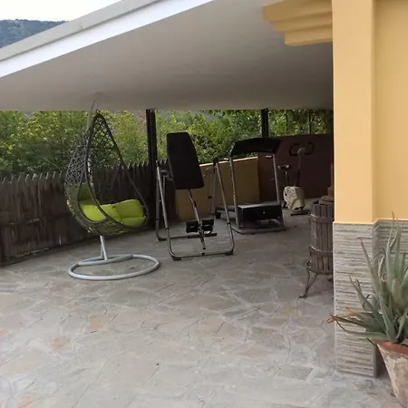 Holiday home Casetta Delle Fate , Sport E Natura